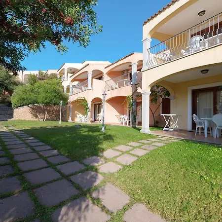 アパート The Fantastic Residenza Badus Sleeps 2 Num0829