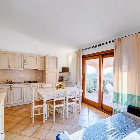 The Fantastic Residenza Badus Sleeps 2 Num0829 * バデージ